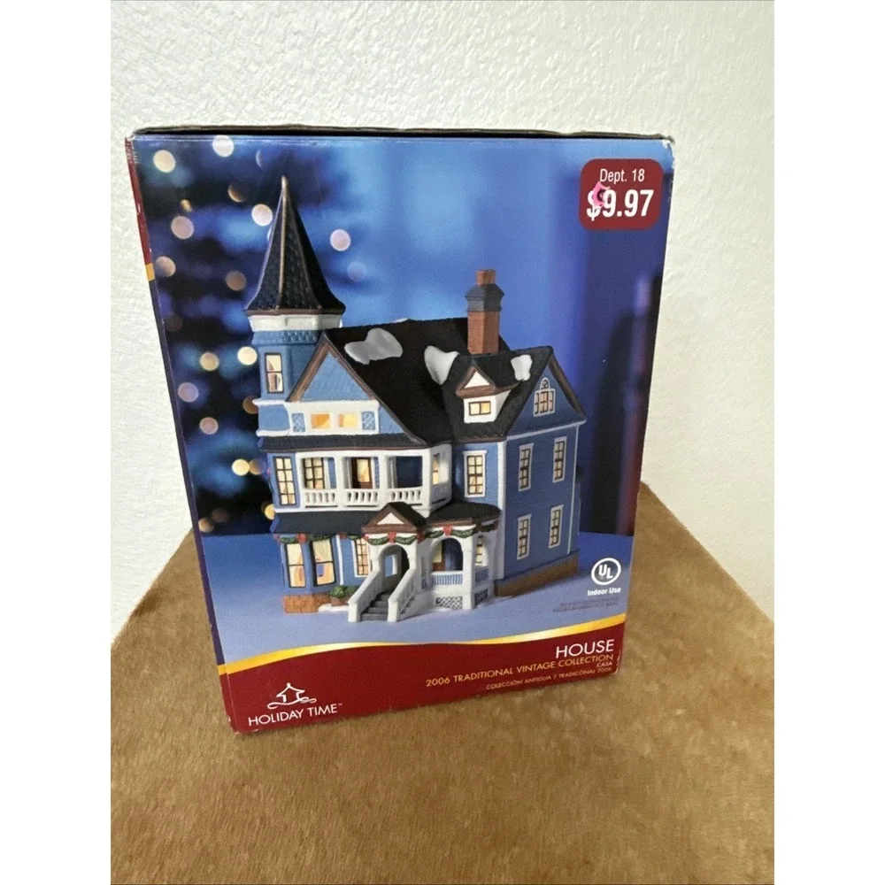 Holiday Time 2006 Traditional Vintage Collection HOUSE Lighted Christmas Village
